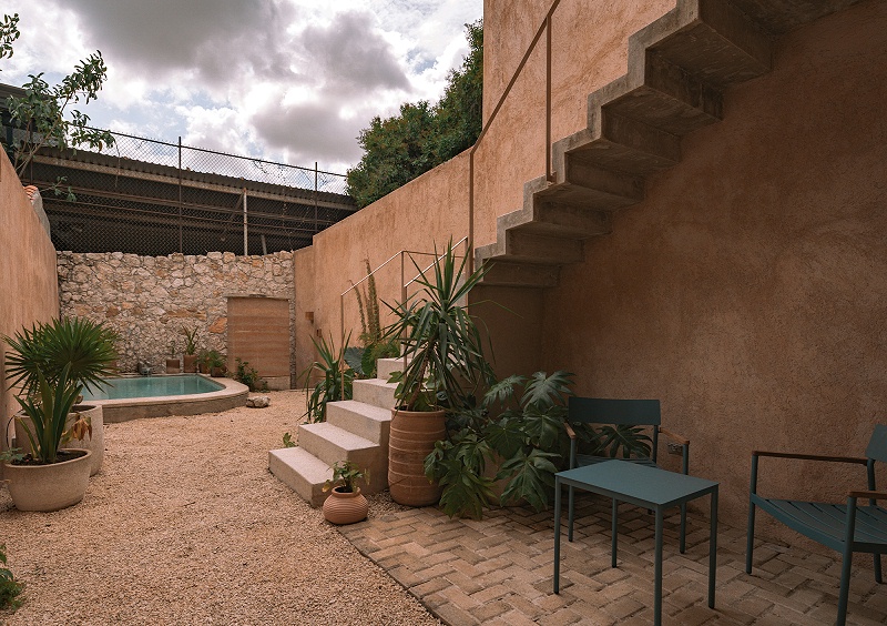 亿伽设计-汤泉设计-墨西哥私汤小院:一场由地下世界所定义的建筑体验 亿伽设计-汤泉设计-墨西哥私汤小院:一场由地下世界所定义的建筑体验