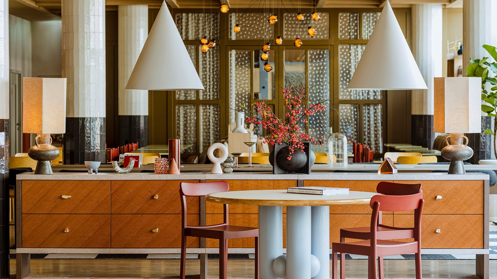 亿伽泉温设计│克拉科夫PURO酒店：兼具复古魅力和艺术氛围