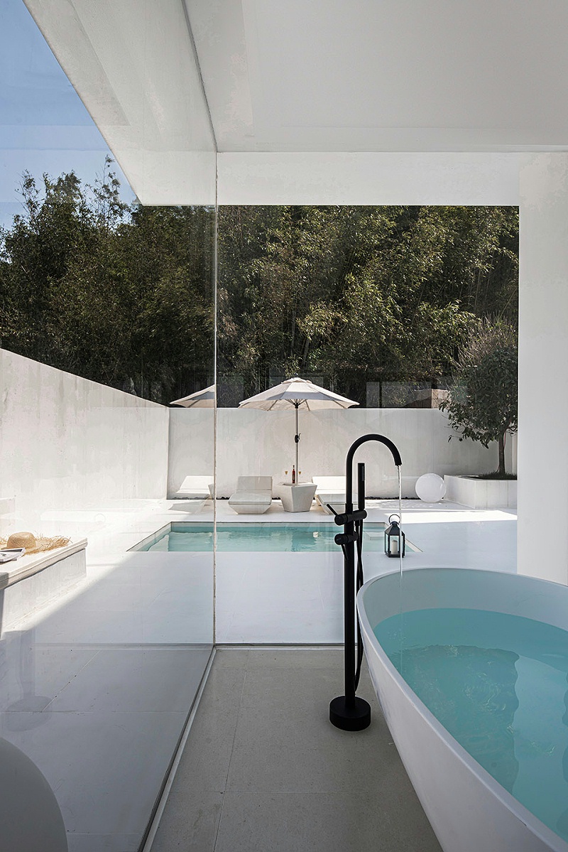 亿伽设计-洗浴设计-汤泉设计-VISAYA泳池酒店：感受时间的静止，享受唯美的意境