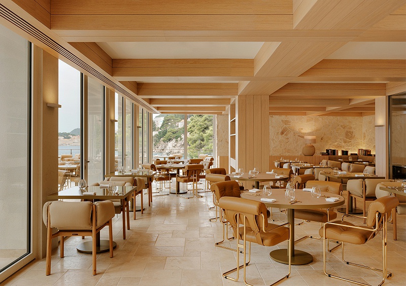 亿伽设计-汤泉设计-Villa Dubrovnik泳池酒店：将历史与当代性关系转化为空间体验