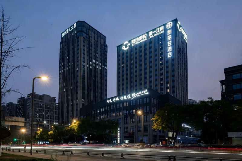 温泉设计-为“大客流”铺路：成都第一江南号背后的设计逻辑