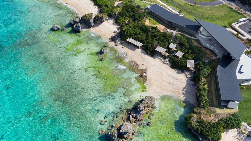 亿伽温泉│虹夕诺雅冲绳的海景度假酒店：海边的琉球城堡