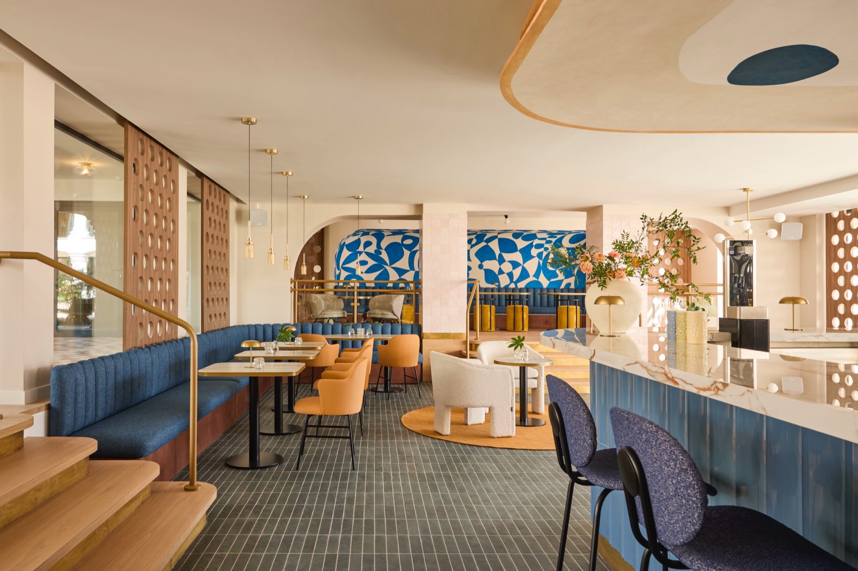 亿伽设计-温泉设计-KLM泳池度假酒店:通过现代而本土化的美学捕捉精髓 亿伽设计-温泉设计-KLM泳池度假酒店:通过现代而本土化的美学捕捉精髓